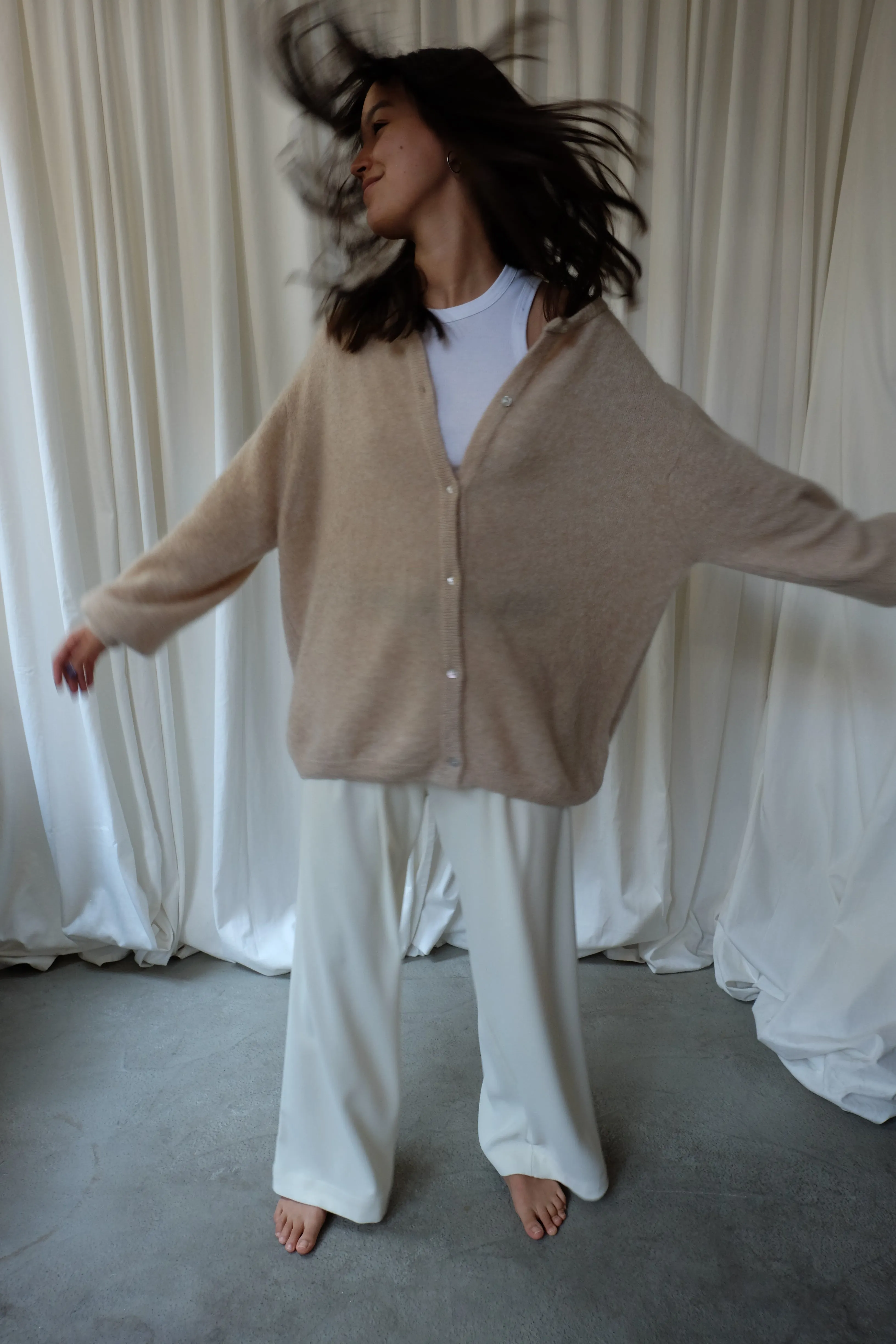 LIGHT BEIGE CARDI