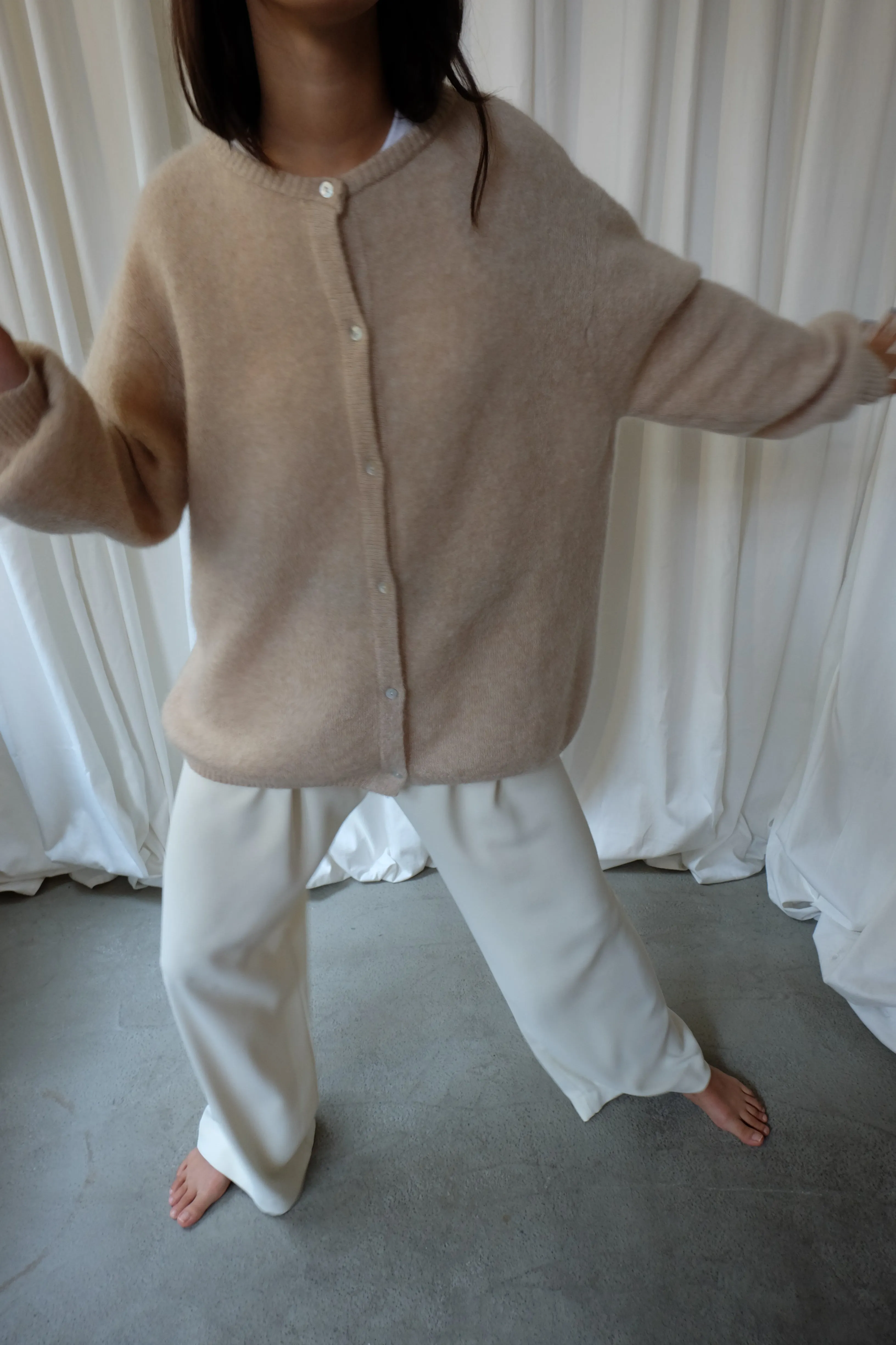 LIGHT BEIGE CARDI