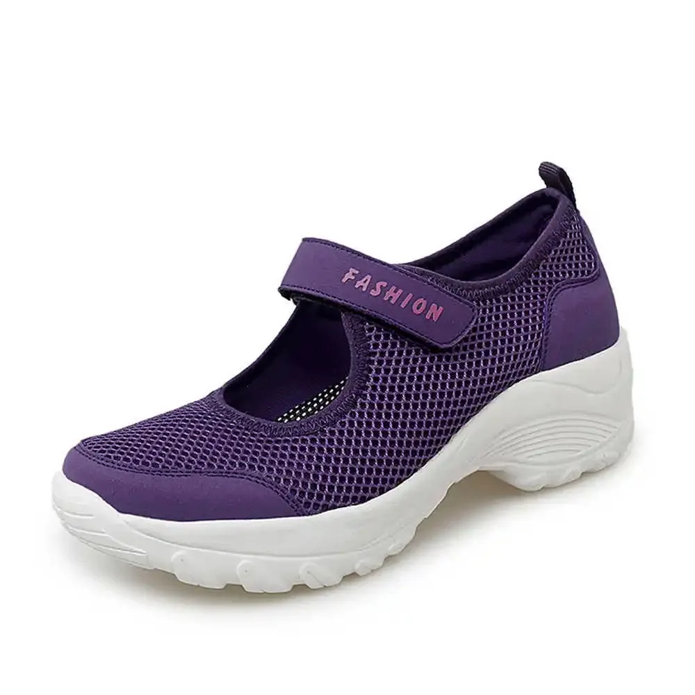 Non-Slip Massive Women's Luxury Basketball Shoes Designer Sneakers Girl Sport Boots