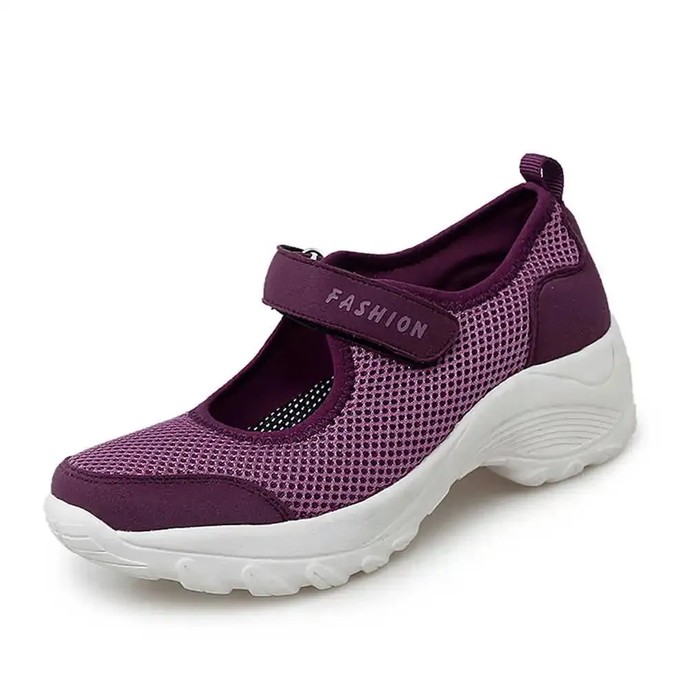 Non-Slip Massive Women's Luxury Basketball Shoes Designer Sneakers Girl Sport Boots