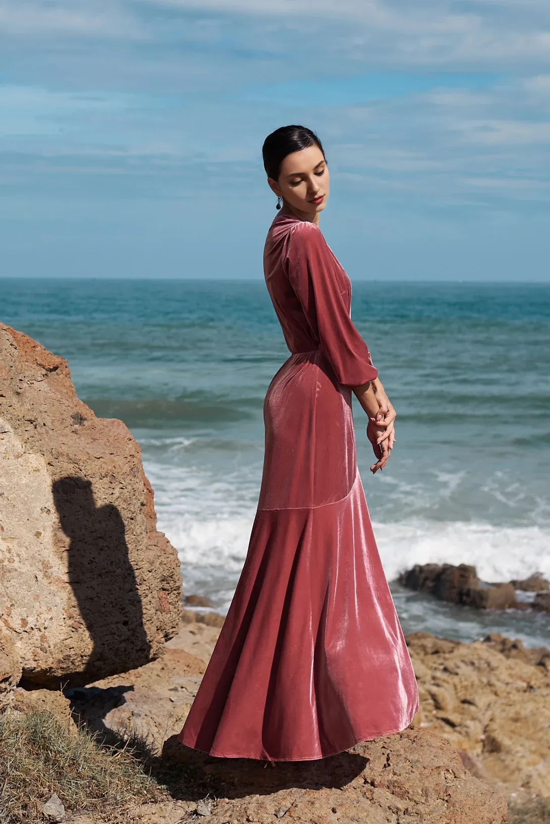 Rose Wrap Long Sleeves Velvet Mother Of The Bride Dress Long Wedding Guest Dress